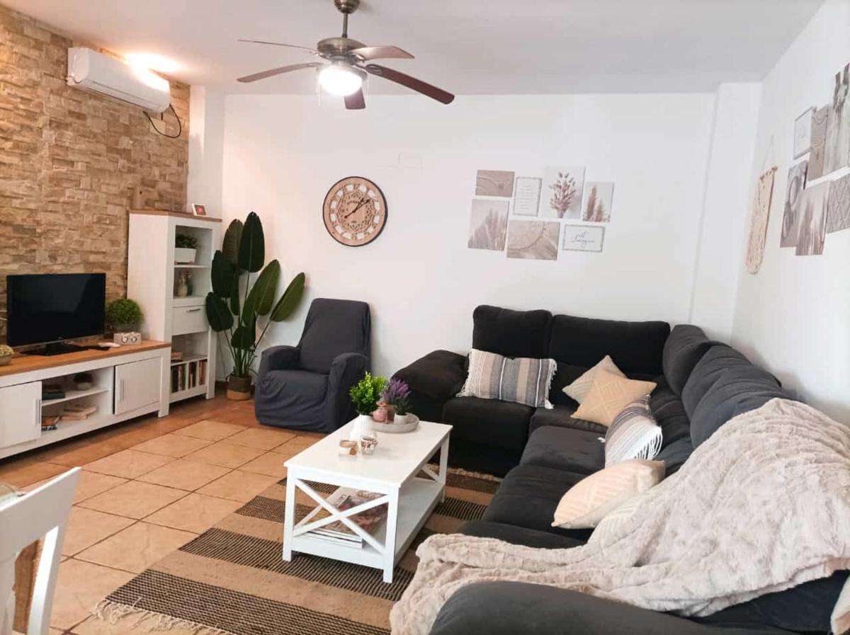 El Membrillar - Housity