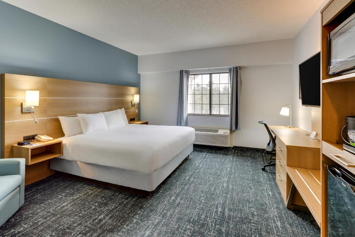 Parkshore Resort - Housity