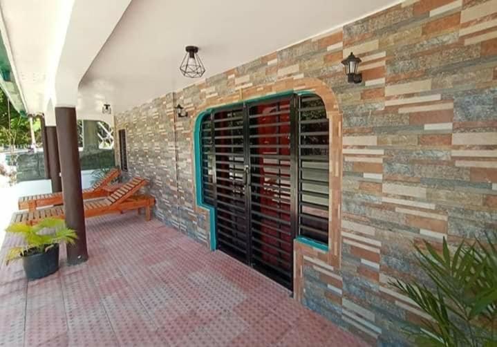La Frezza Beach House - Housity