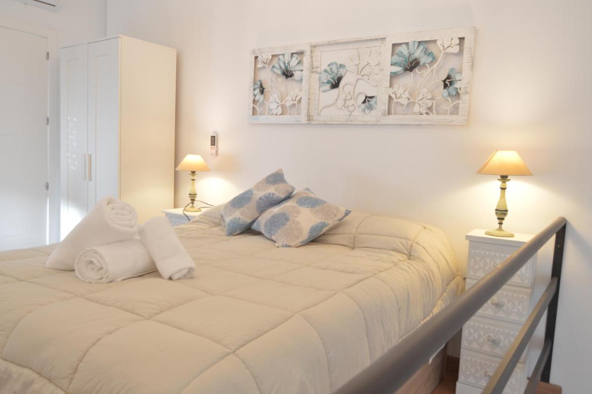 ALCAZAR VIEJO PARKING Tourist Córdoba - Housity