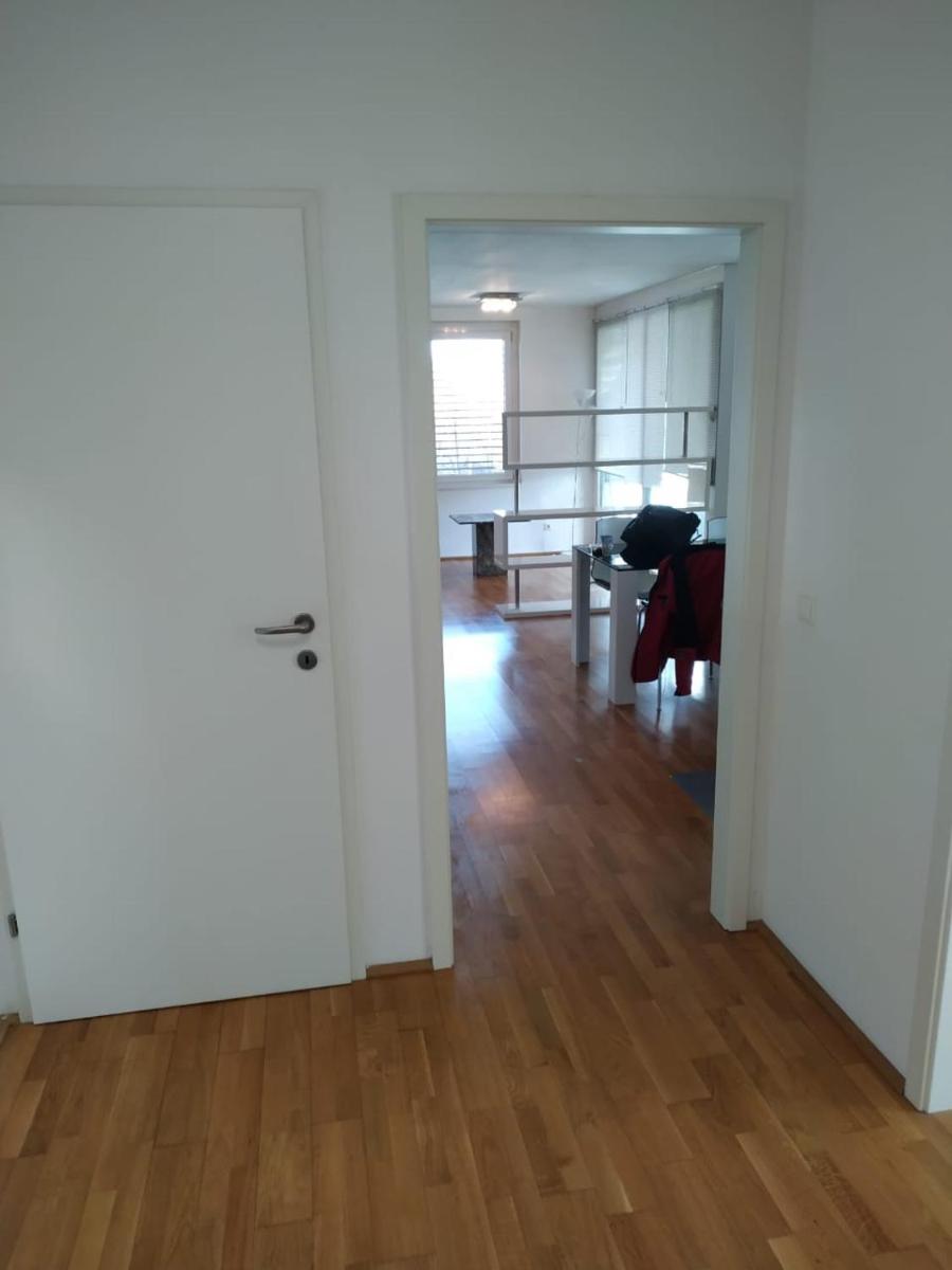 Linz Donau Ufer Stadt Mitte - Housity