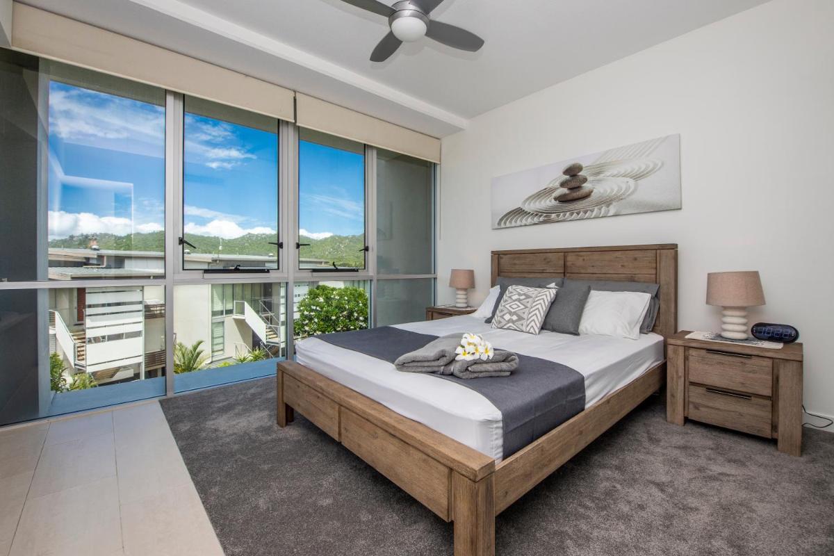 Bright Point 1308 at Magnetic - Housity