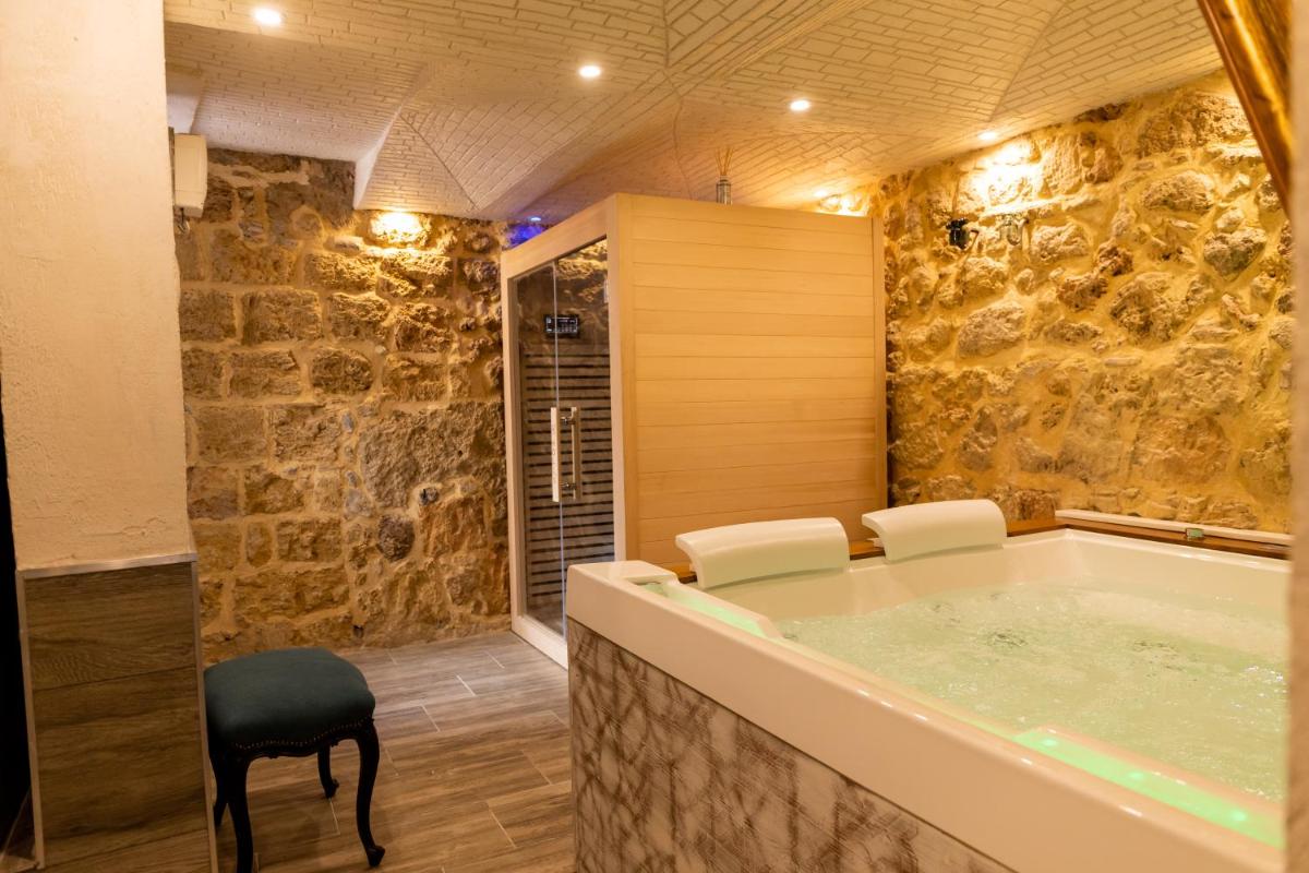 Caveau - Housity