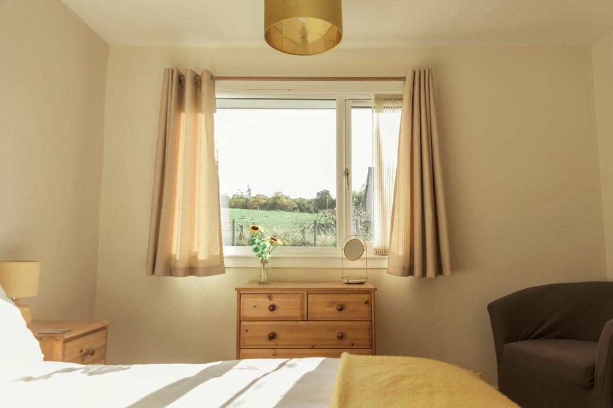 No 4 the Highlands - Housity