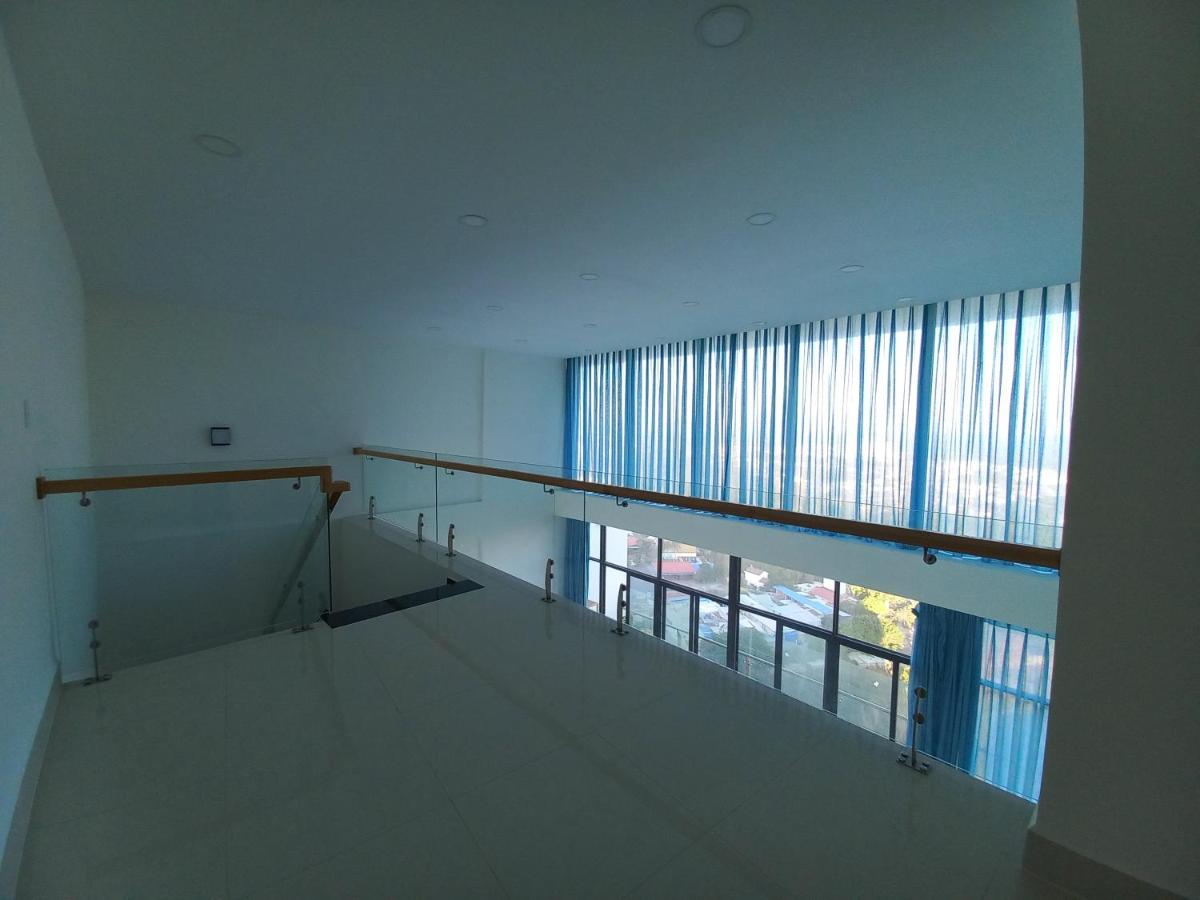 Sea House Gateway - Housity