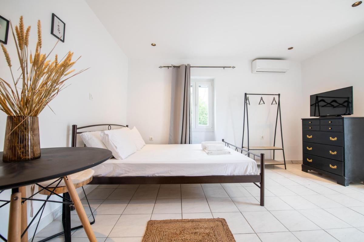 Kanoni Garden Studio - Housity