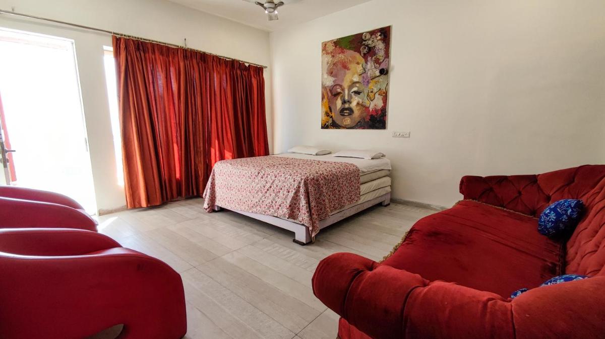 Villa 408-Dr Wade in Royal Palms Mumbai - Housity