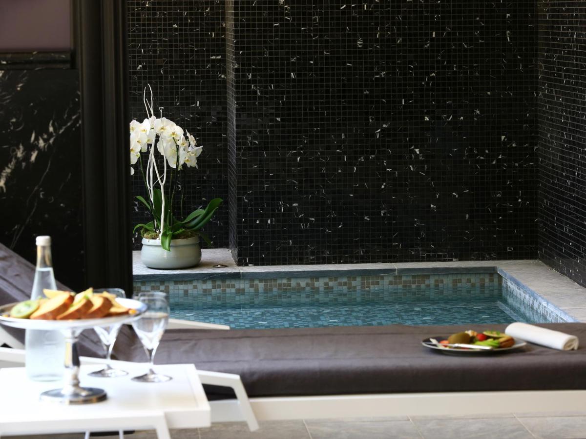 Nourriture dans l'hôtel ou à proximité