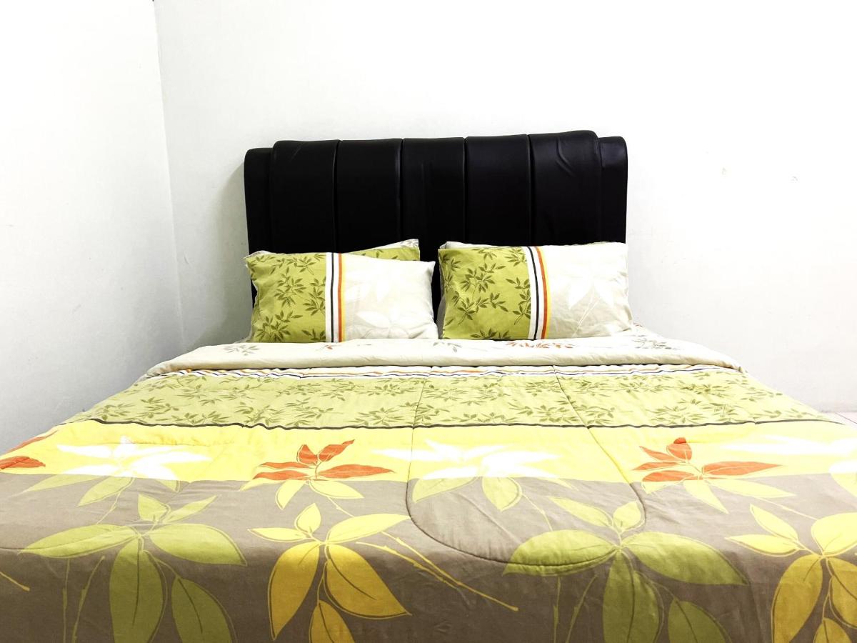 OYO Home 90469 Homestay Changlun Star - Housity