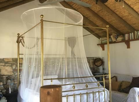 KALIVI Traditional Olive Farm Guest House - Housity