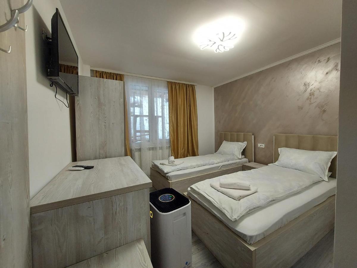 Pensiunea LUCA Straja - Housity