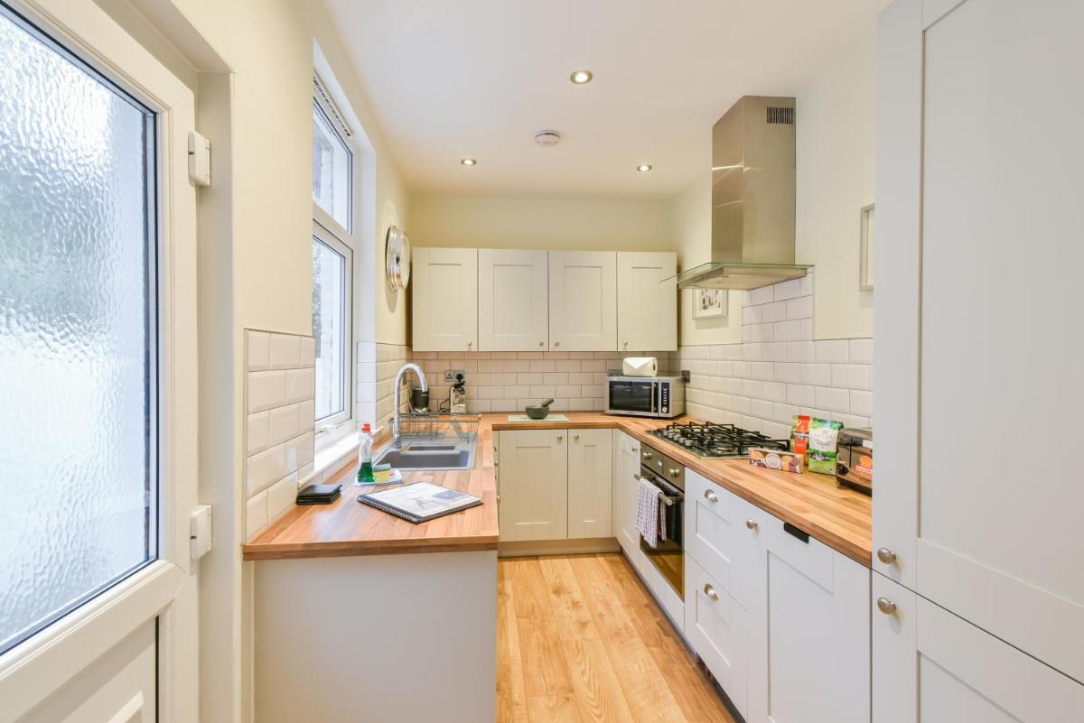 The Cleveland-close to the City Centre & York Racecourse - Housity