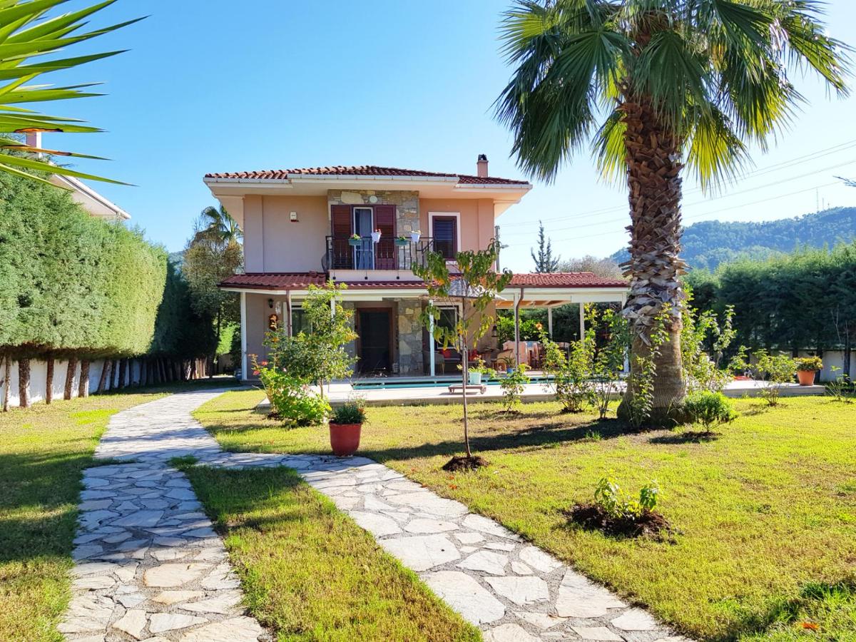 Suitetrails - Private Villa with Pool. Perfect Location!