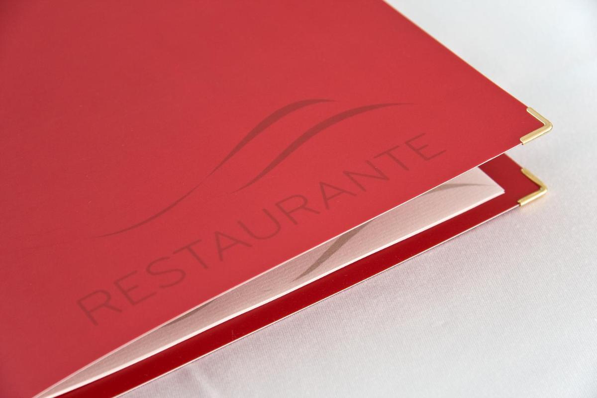 Um certificado, prémio, placa ou documento mostrado em Monte Gordo Hotel Apartamentos & Spa