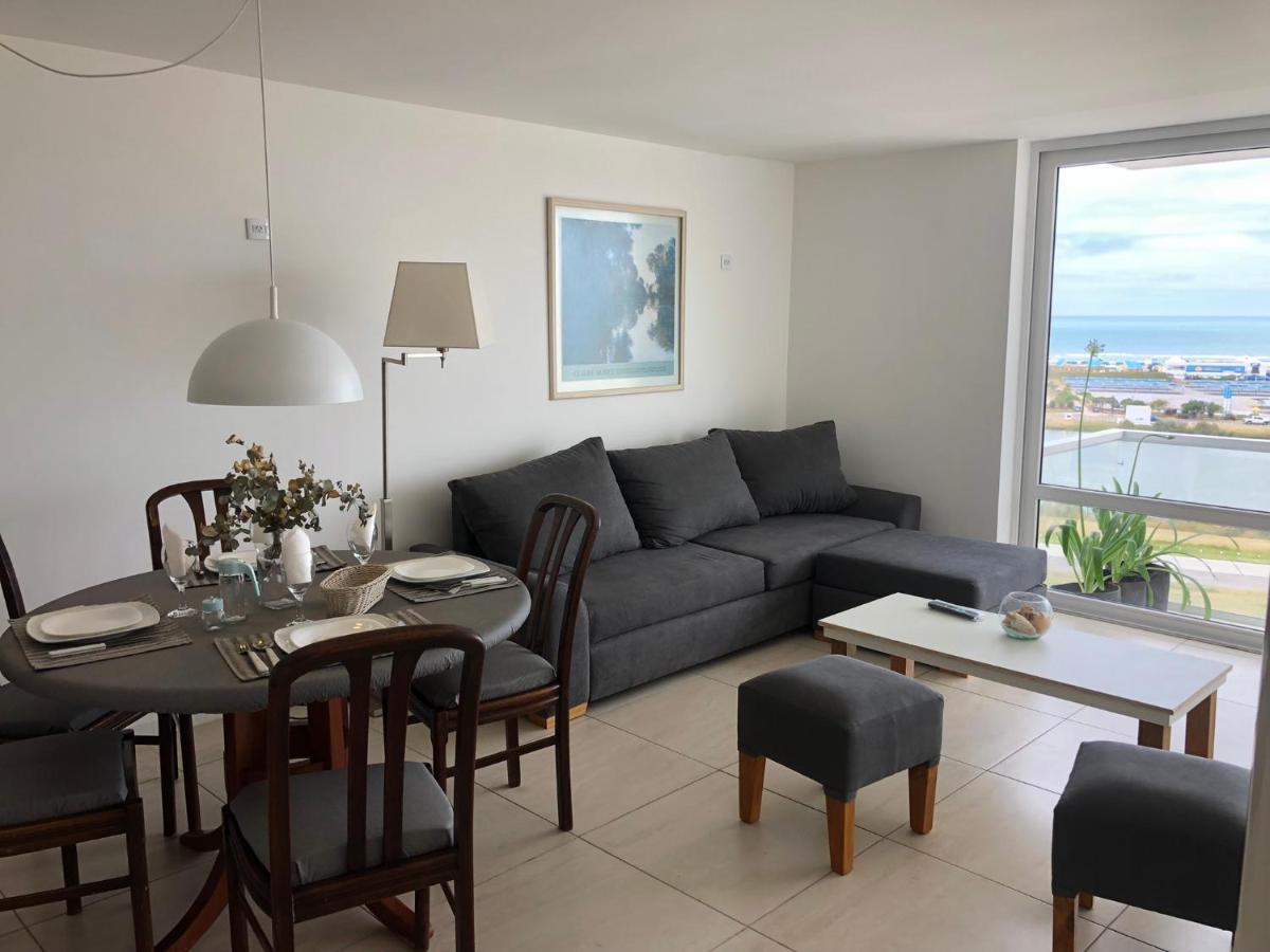 Susurros del Mar, Amplio semi-piso frente al mar - Housity
