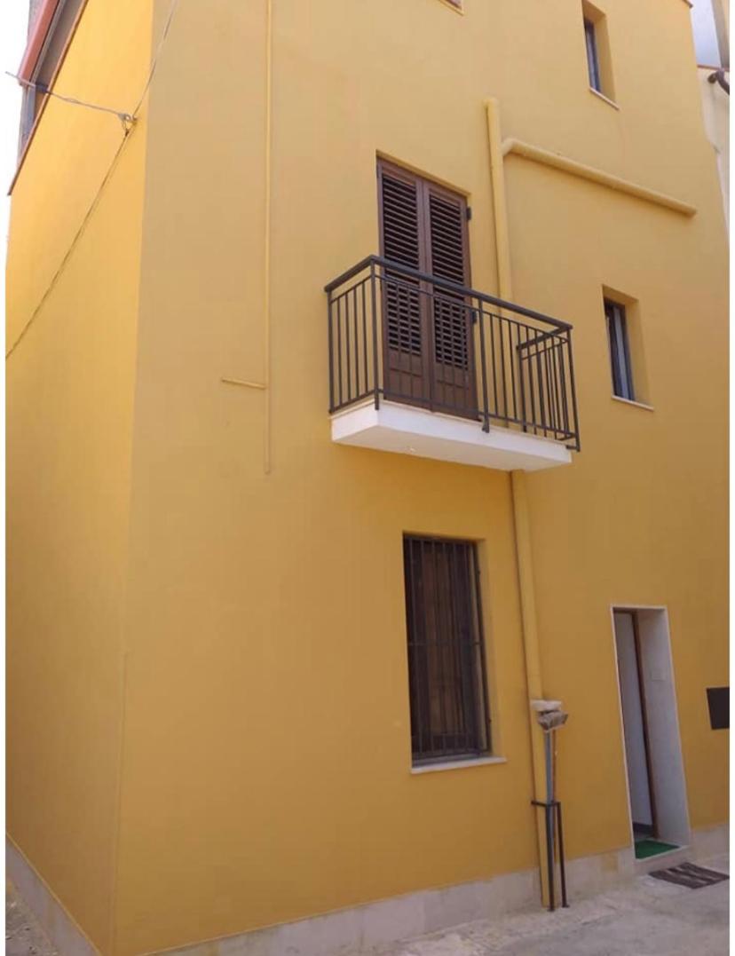 Holiday House - Housity