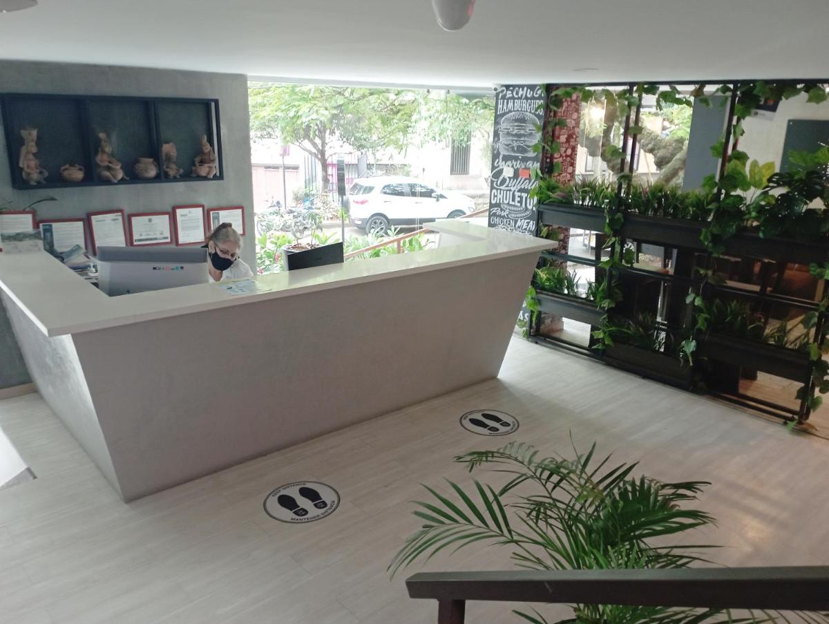 Suitetrails - Apartasuite Laureles CMC