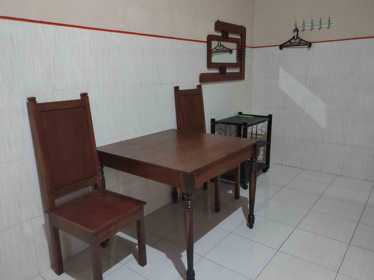 Penginapan Mentorogo Kaliurang Mitra RedDoorz - Housity