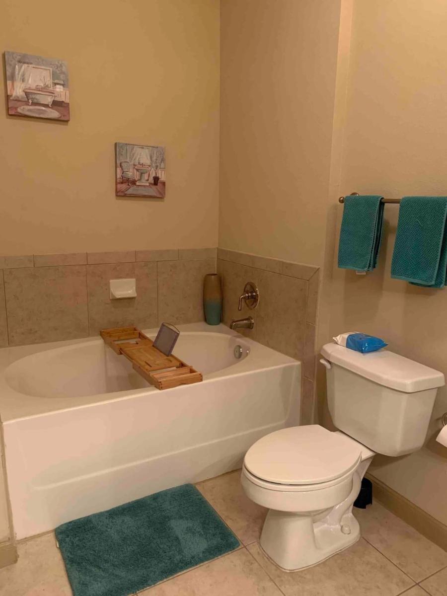 Lux Getaway - Housity