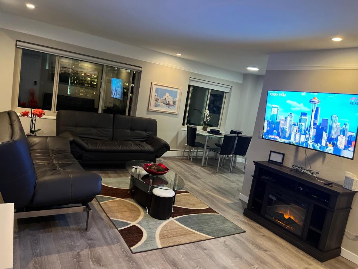 2 Bedroom Penthouse Downtown Seattle - Housity
