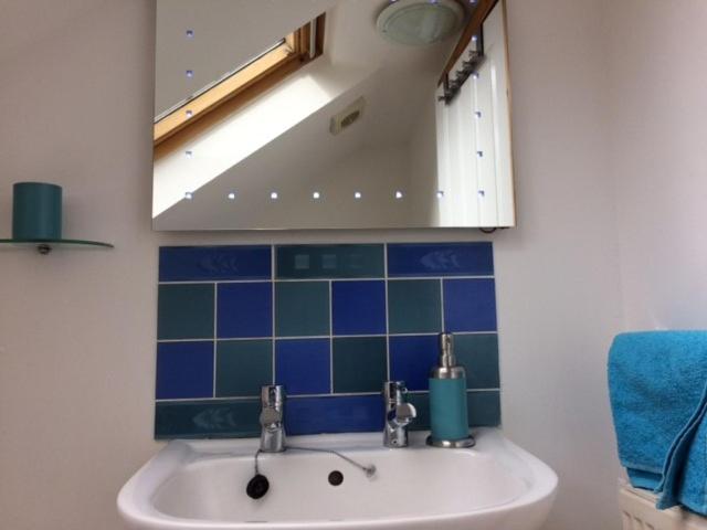 Moffat - Luxury apartment with outstanding views. - Housity