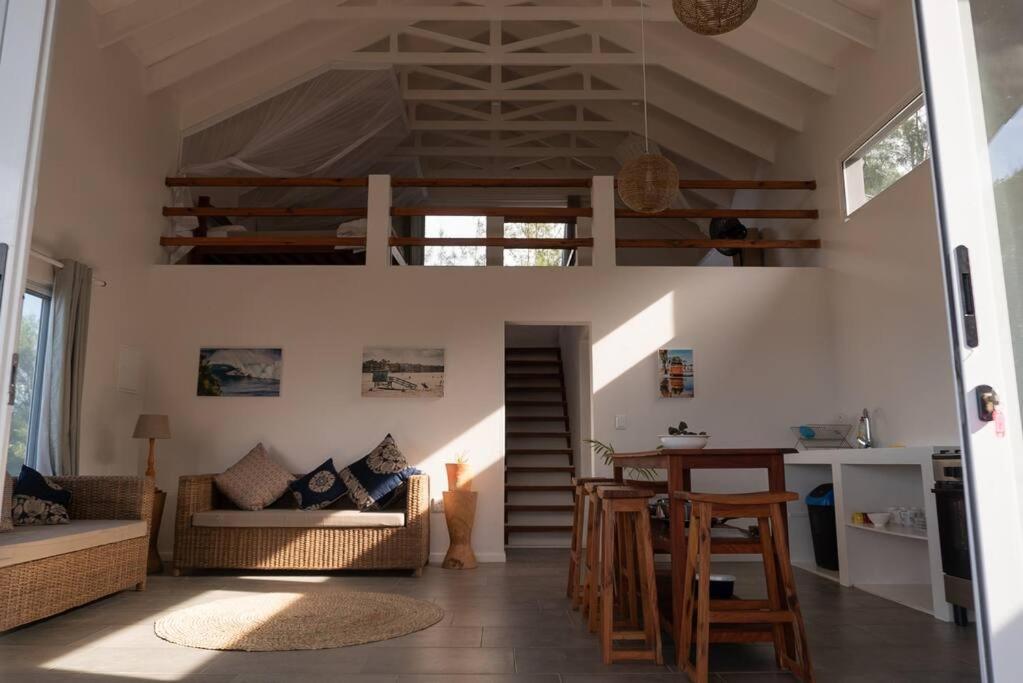 Suitetrails - Coral Tree Surf Cottage - Tofinho, Tofo