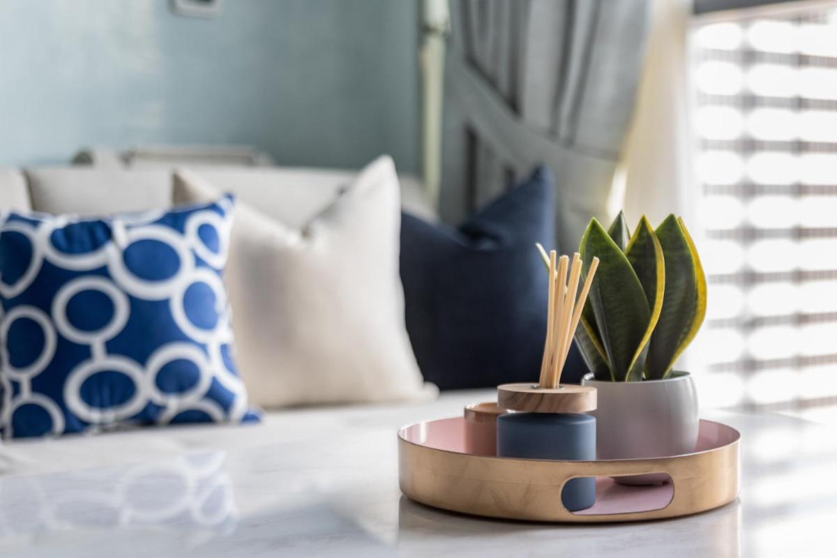 GuestReady - City Living Bellevue Tower - Housity