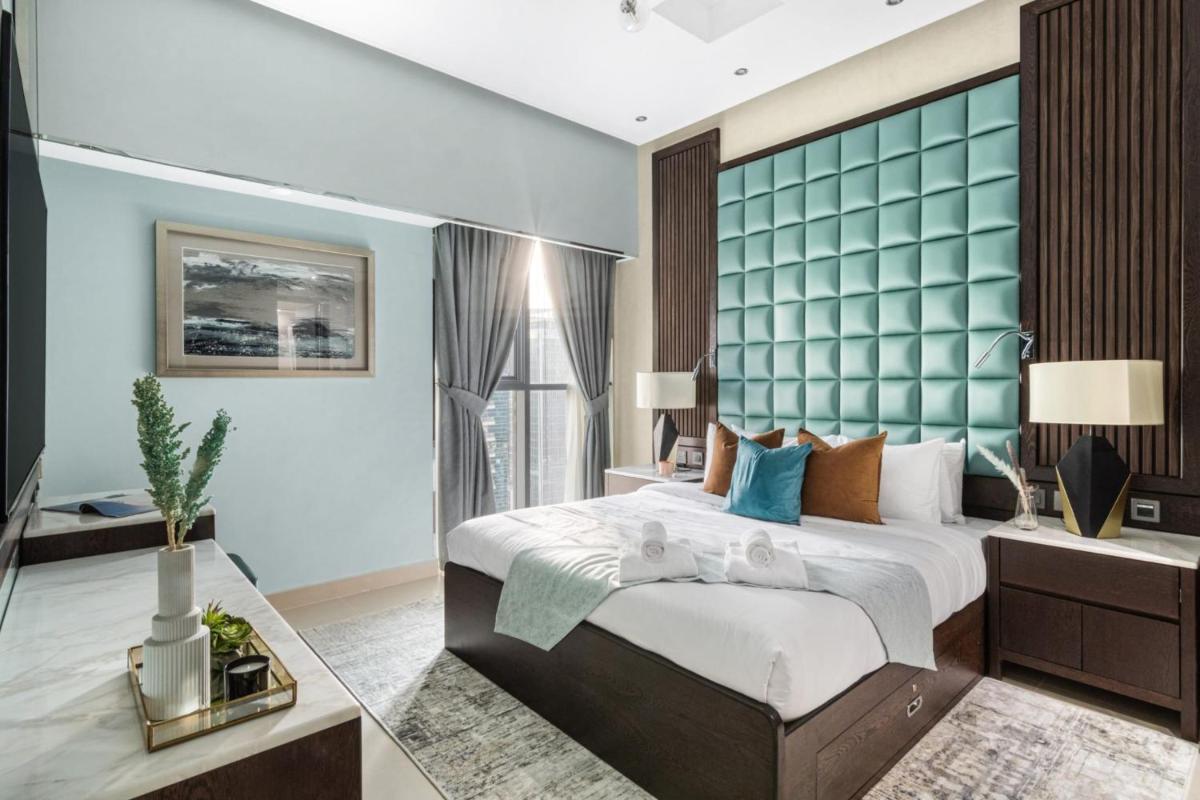 GuestReady - City Living Bellevue Tower - Housity