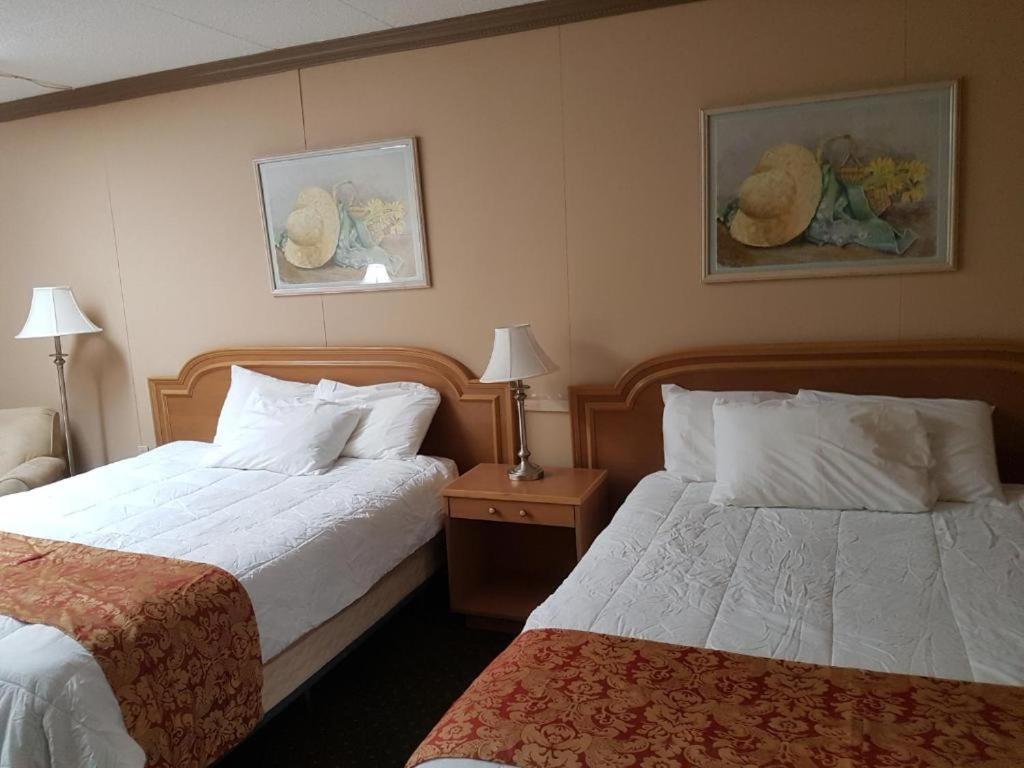 Owen Sound Inn - Housity
