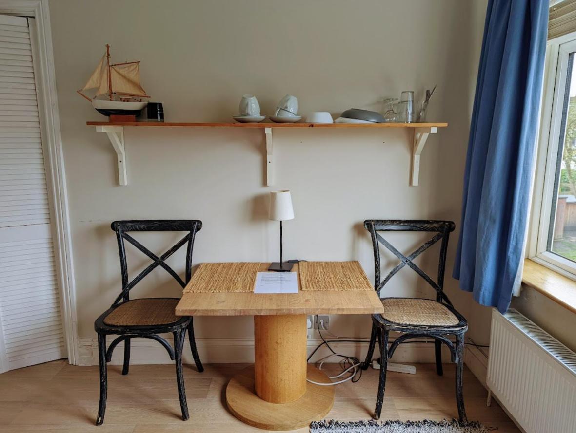 Brookview Guest House - Housity