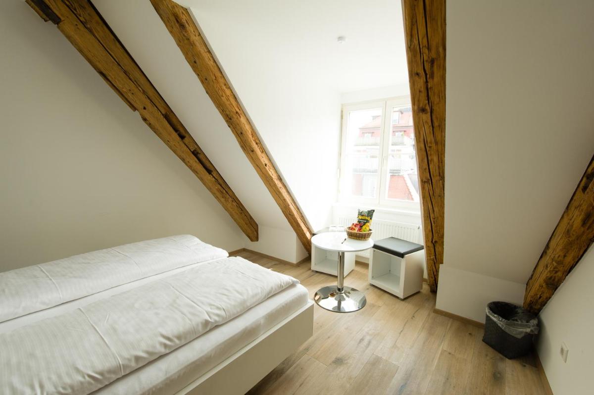 Hotel Garni Viktoria - Housity