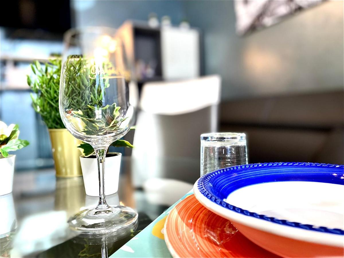 [SPECIAL SUITE] SAN SIRO STADIUM & FIERA MILANO - Housity