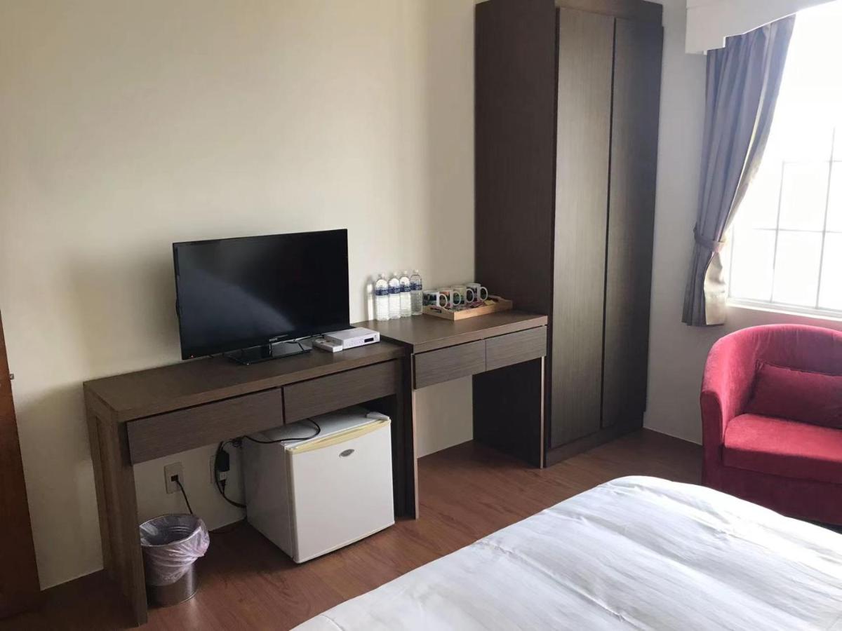 Red Roof B&B - Hizvo