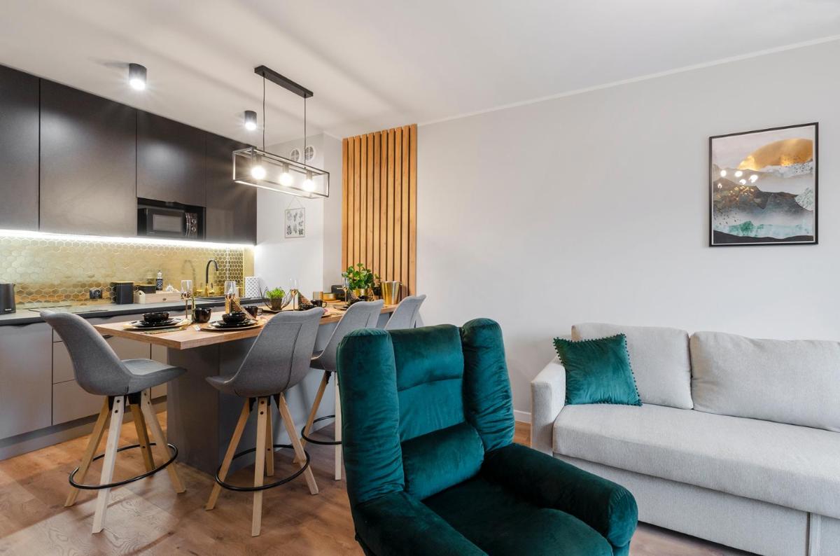 East Side Apartments - Housity