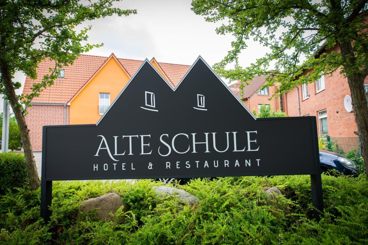 Hotel & Restaurant Alte Schule - Housity