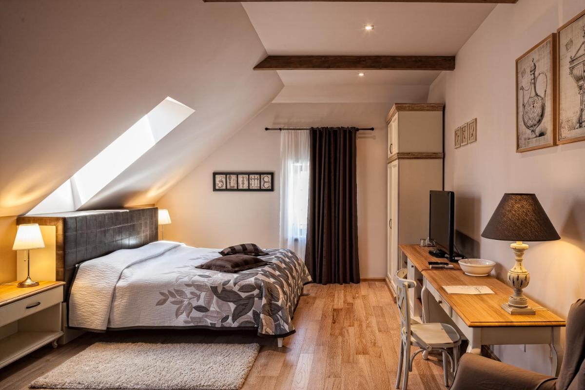 B&B Dvor Tacen - Housity