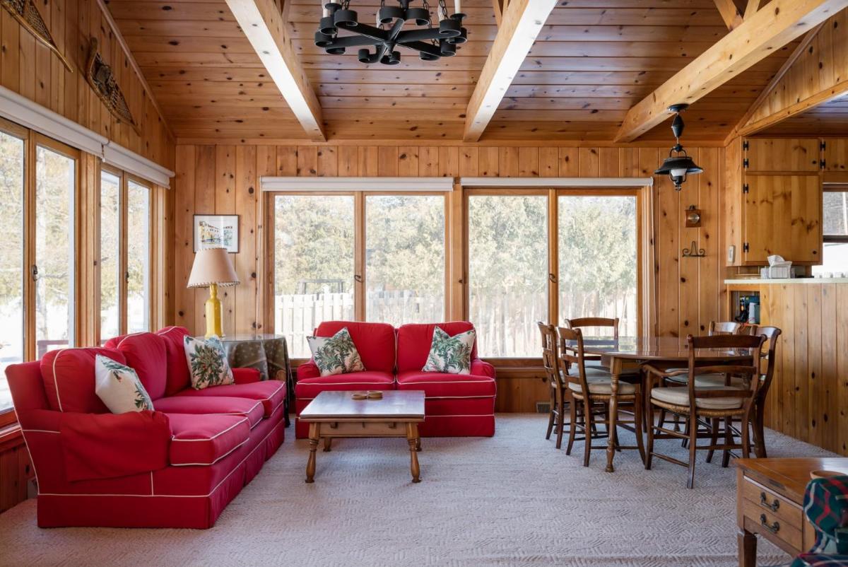 Torch Lake Classic - Housity