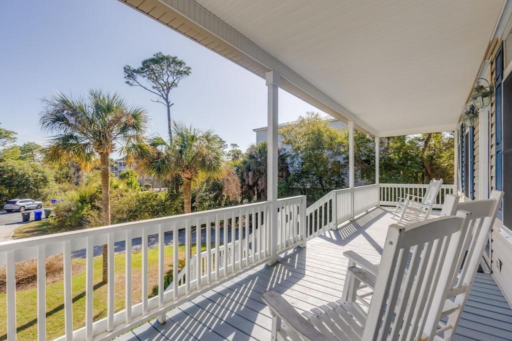 Fantasy Island - Ocean View/Seclusion + Privacy - Sleeps up to 16 - Housity