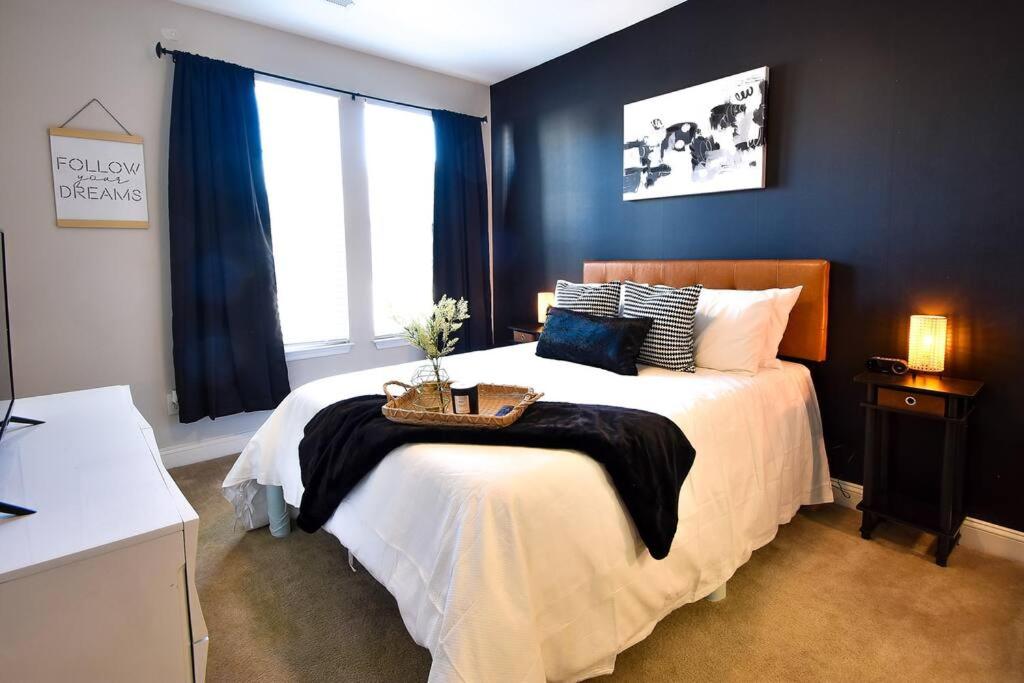 Luxury Brier Creek l Shopping l 5 mins to Airport - Housity