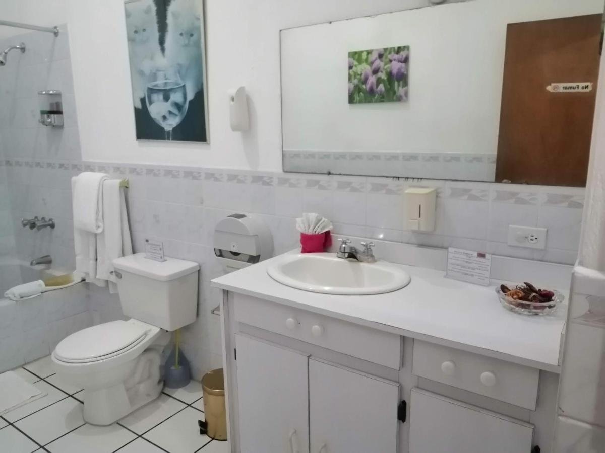 Suitetrails - Novohostal B&B