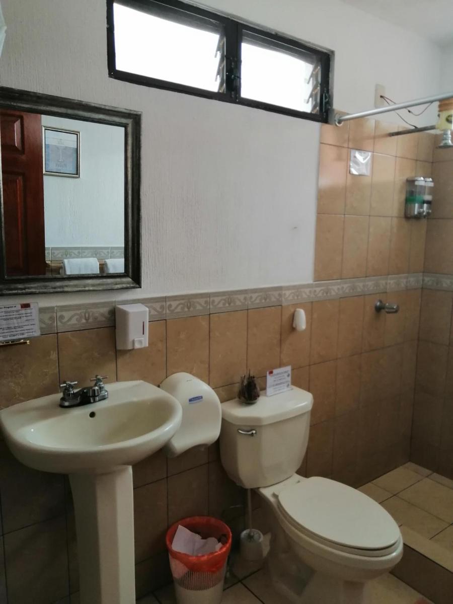 Suitetrails - Novohostal B&B
