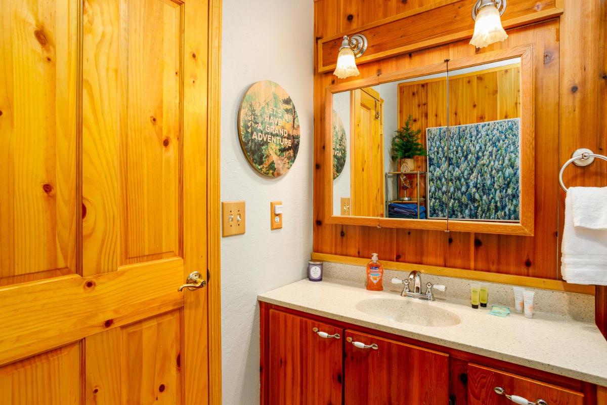 Queens Birch Lodge - Housity