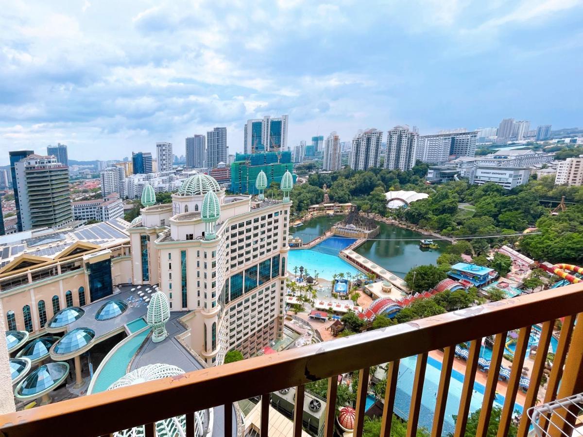 Suitetrails - Sunway Resort Suite @ Sunway Pyramid Lagoon View
