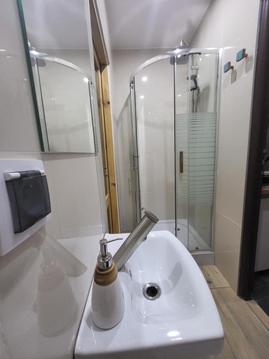 Apartamenty Premium PRETTY WOMAN self check-in 24h - Bytom Chorzów Katowice - Hizvo