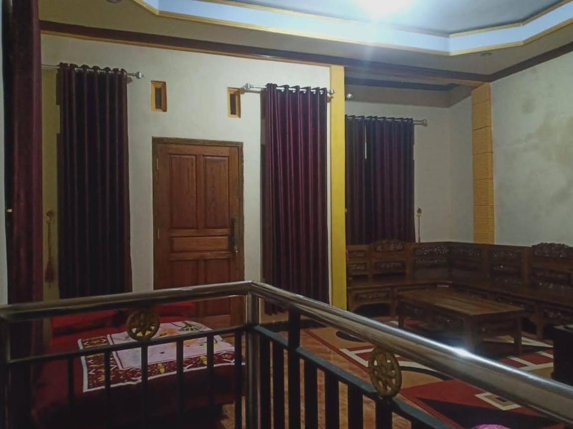 Homestay Aqiela Syariah - Housity