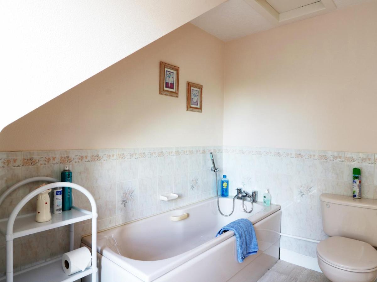 Meadowside Farm - Housity