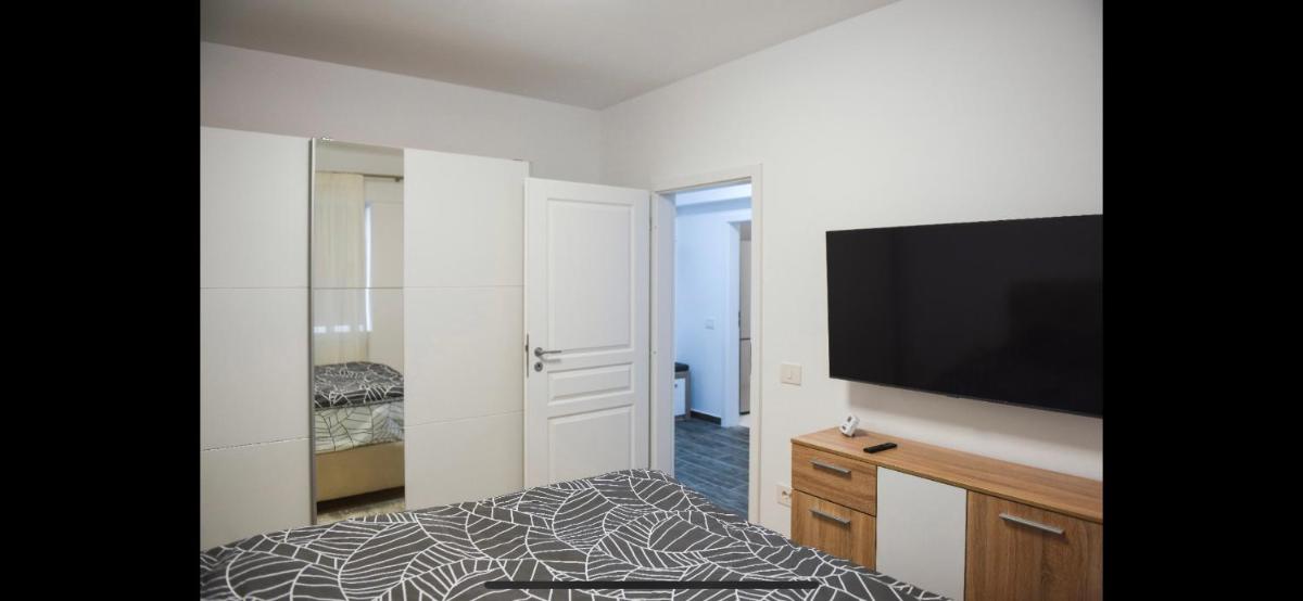 Vlaicu Residence - Housity