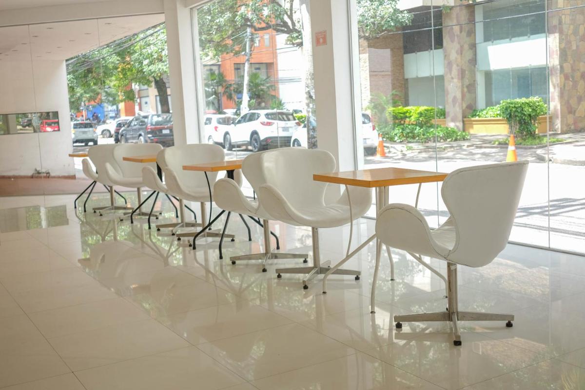 Hotel Senses Equipetrol - Housity