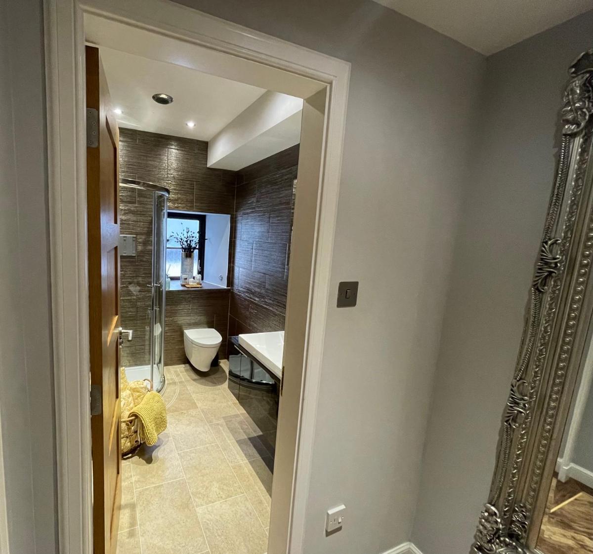 Lower Flat, Nicolson House. - Housity