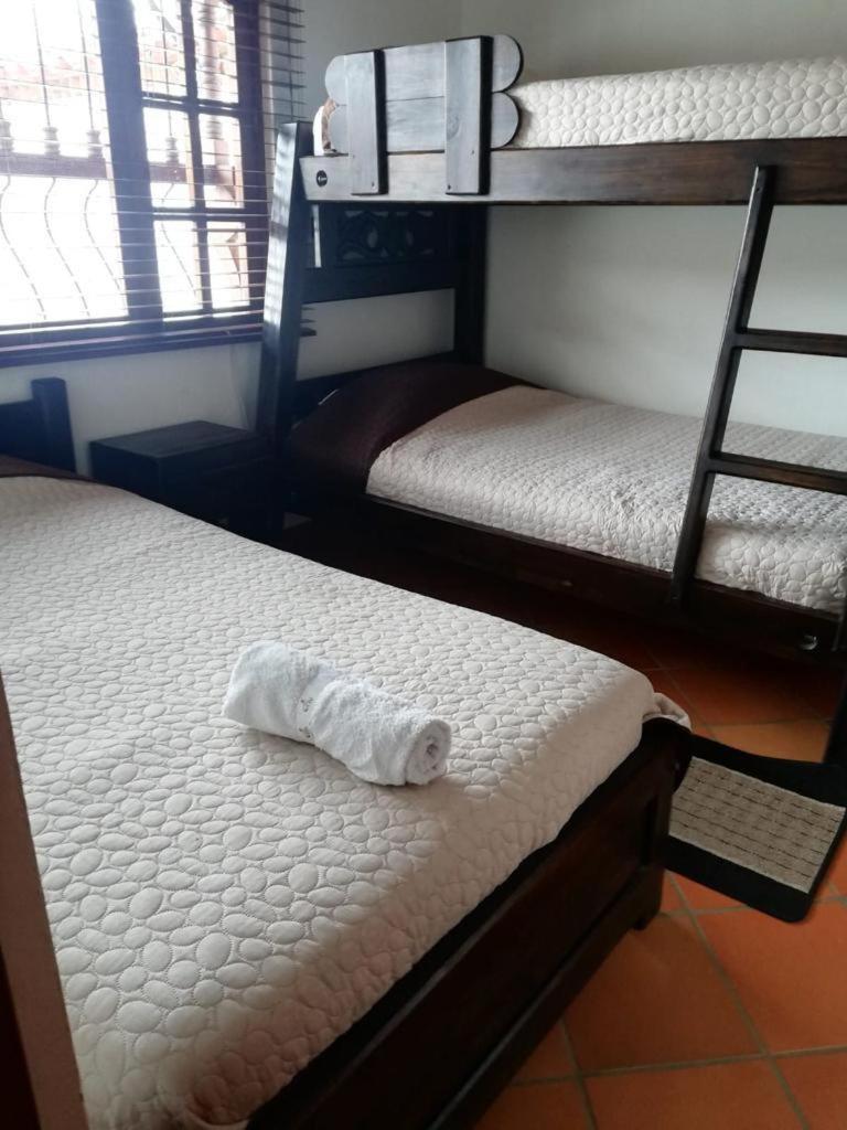 Cabañas la villa - Housity